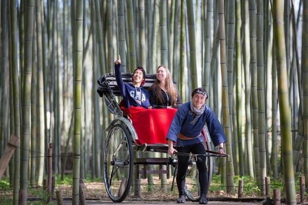 人力車EBISUYA 人力車30分鐘竹林之旅 - 嵐山