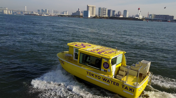 搭乘水上計程車，來趟水上冒險王之旅！