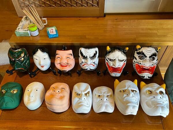 直擊流傳於島根縣西部的傳統技藝！彩繪世界上獨一無二的原創石見神樂面具♪