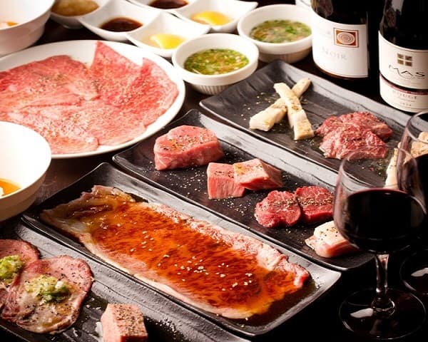 惠比壽：享用13種肉類的主廚推薦套餐【平日】