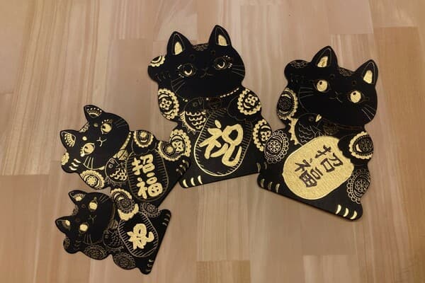 導遊陪同 招財貓貼金箔＆製作食物模型（1人JPY9,000～） - 東京